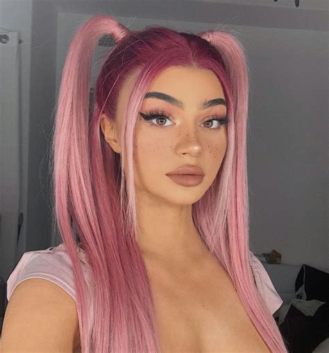 Pink Hair Porn Videos 